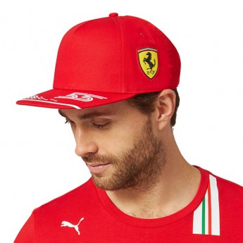 Ferrari baseball flat sapka Carlos Sainz F1 Team 2021