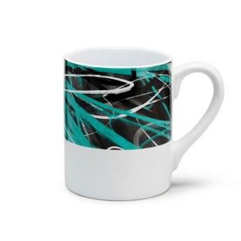 Mercedes AMG Petronas bögre grafitti F1 Team 2022