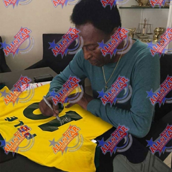 Legendák bekeretezett mez Brasil Pele Signed Shirt (Framed)