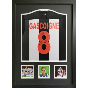 Legendák bekeretezett mez Newcastle United FC Gascoigne Signed Shirt (Framed)