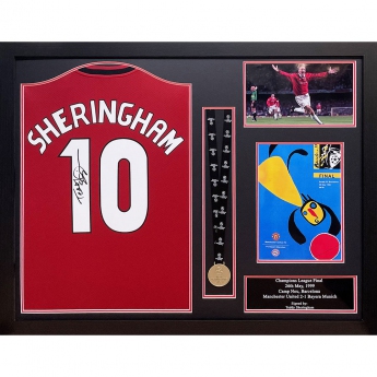 Legendák bekeretezett mez Manchester United FC Sheringham Signed Shirt & Medal (Framed)