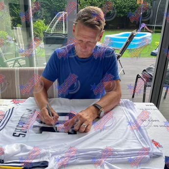 Legendák bekeretezett mez Tottenham Hotspur FC 1994 Klinsmann Signed Shirt (Framed)