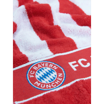 Bayern München fürdőlepedő Stripes
