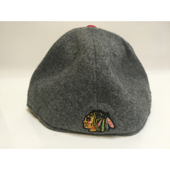 Chicago Blackhawks baseball flat sapka Varsity Flex Hat