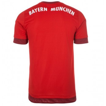 Bayern München hazai dressz 2015-16