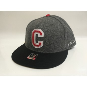 Chicago Blackhawks baseball flat sapka Varsity Flex Hat