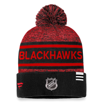 Chicago Blackhawks téli sapka Authentic Pro Rink Heathered Cuffed Pom Knit