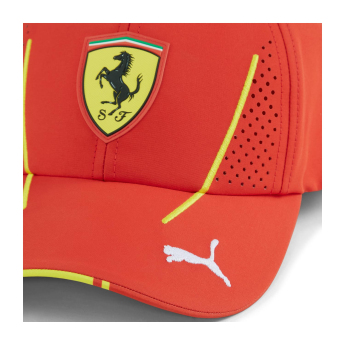 Ferrari baseball sapka Driver Sainz red F1 Team 2024