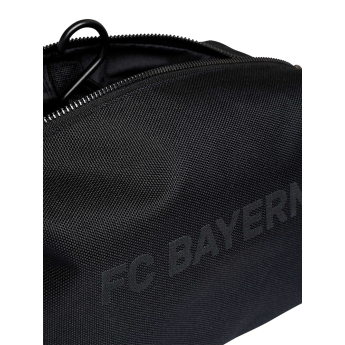 Bayern München higiénikus táska Fullblack