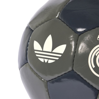 Real Madrid futball labda Club away