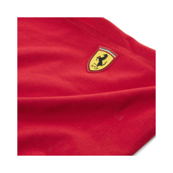 Ferrari nyaksál red F1 Team 2025