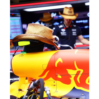 Red Bull Racing kalap Texas F1 Team 2024
