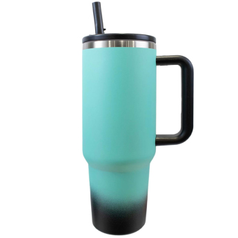 Real Madrid ivókulacs Tumbler