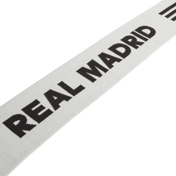 Real Madrid téli sál Home