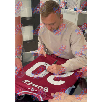 Legendák bekeretezett mez 2023-2024 Bowen Signed Shirt (Framed)