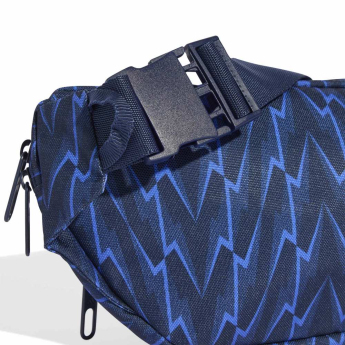 FC Arsenal hasi tasi Third blue