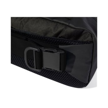 Mercedes AMG Petronas táska Sling F1 Team 2025