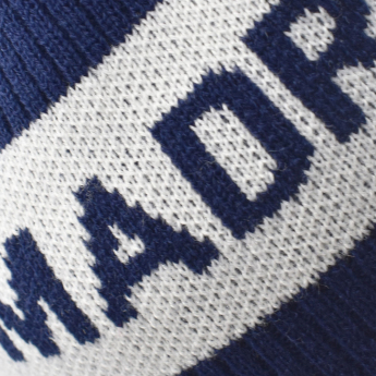 Real Madrid téli sapka No30 Text