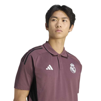 Real Madrid pólóing shadow