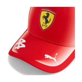 Ferrari baseball sapka Lewis Hamilton #44 Trucker red F1 Team 2026