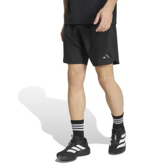 Real Madrid férfi rövidnadrág Tiro Travel black