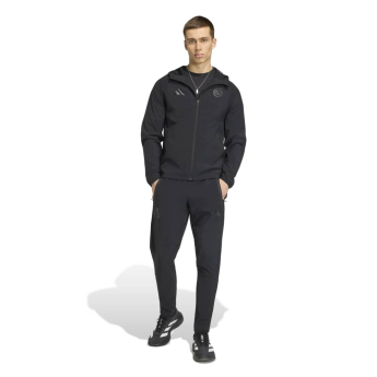 Real Madrid férfi kapucnis kabát Travel Windbreaker black