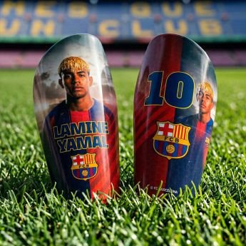 FC Barcelona védő Lamine Yamal