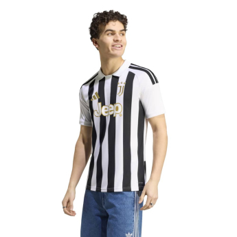 Juventus futball mez 26/27 domácí
