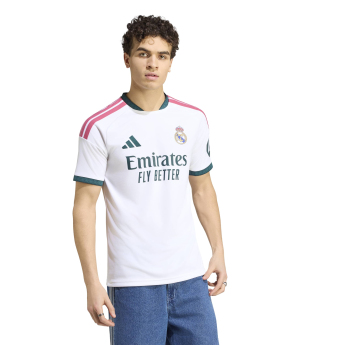 Dres REAL MADRID 26/27 domácí