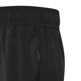 FC Liverpool gyerek rövidnadrág Tiro Travel black