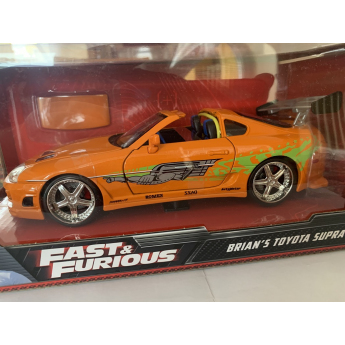 autó és motor modellek model 1/24 Fast & Furious Toyota Supra 1995