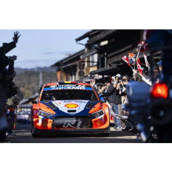 autó és motor modellek model 1/18 IXO Hyundai I20 N WRC Rally Japan 2024 World Champion T. Neuville