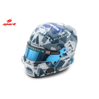 autó és motor modellek sisak modellje 1:5 Carlos Sainz Silverstone GP F1 2025