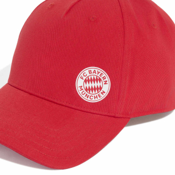 Bayern München baseball sapka Essentials red