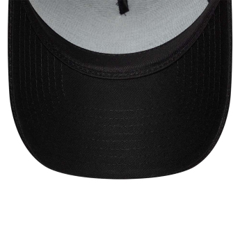 Kšiltovka LIVERPOOL FC 9forty Trucker Iridescent