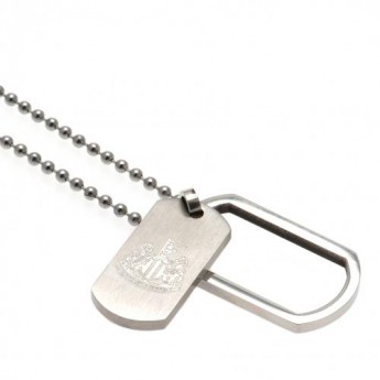 Newcastle United nyaklánc dögcédulával Framed Dog Tag & Chain