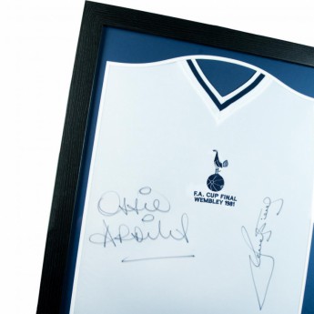 Legendák bekeretezett mez Tottenham Hotspur Ardiles & Villa Signed Shirt (Framed)
